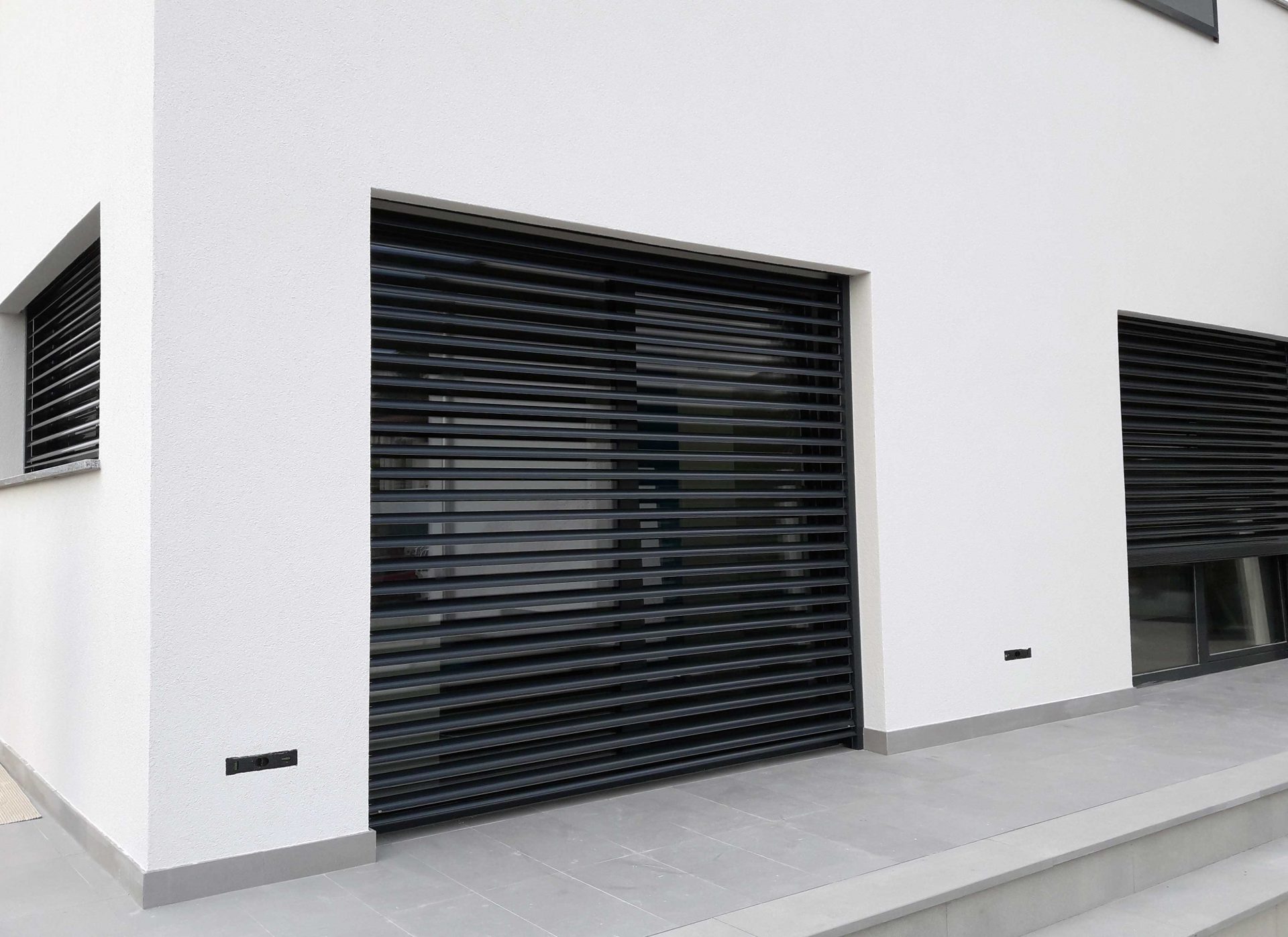 Lingston - Podjetje za ekološko gradnjo Prodaja in vgradnja senčil, žaluzij SCHENKER in platen (screenov) PALAGINA.